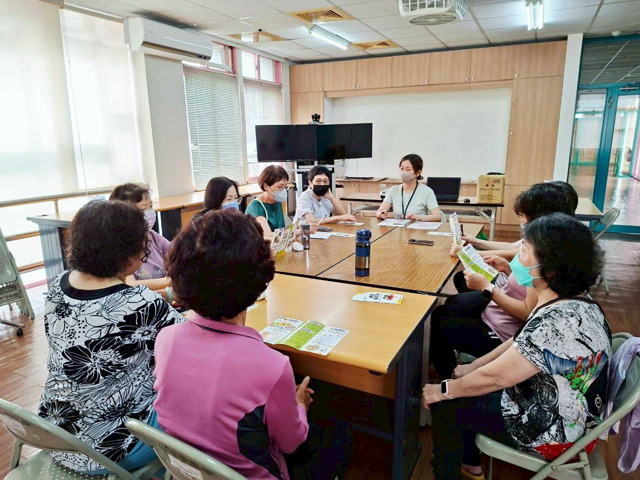 115年5月15日辦理國民營養活動~民眾踴躍討論! 相本